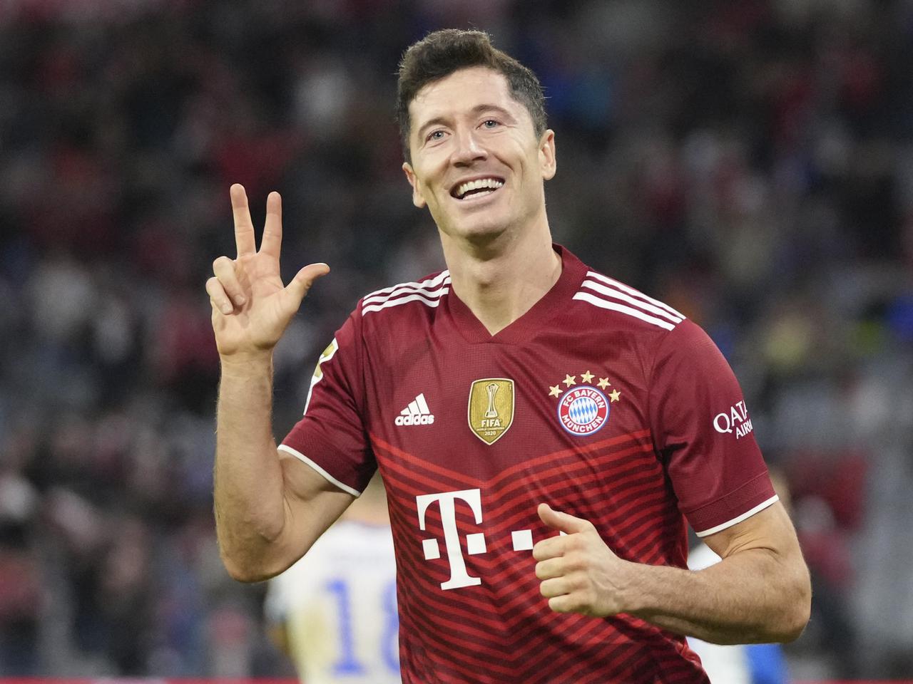 Bayern Monachium deklasuje Bayer na wyjeździe. Robert Lewandowski przełamał się i zanotował dublet