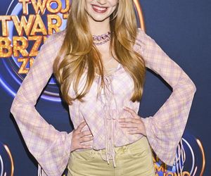 Julia Żugaj przeszła drastyczną metamorfozę. Jest krótko i z pazurem