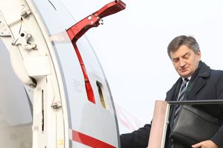 Polacy chcą, by Kuchciński WYLECIAŁ. Sondaż Super Expressu