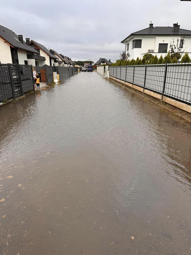 Sytuacja powodziowa na drogach województwa śląskiego.