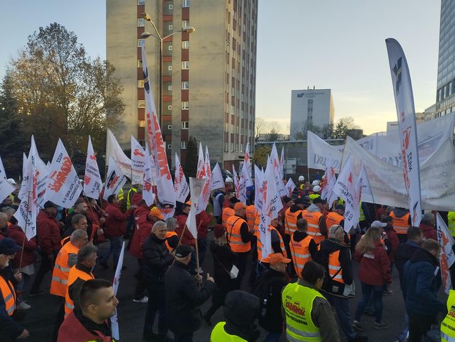 "Walczymy o Śląsk i o przemysł, żeby nie umarł"