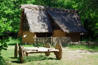 Świętokrzyska wieś, którą przesiedlono aby powstał tam zabytek. Co to za miejsce?