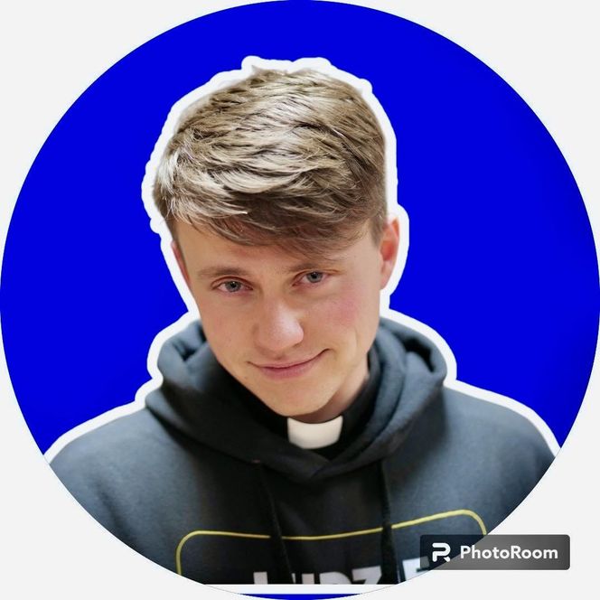 3. Ksiądz Sebastian Kosecki z Zawiercia