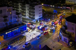 Kolejny pożar w Ząbkach. Wybuchł obok spalonego miesiąc wcześniej budynku!