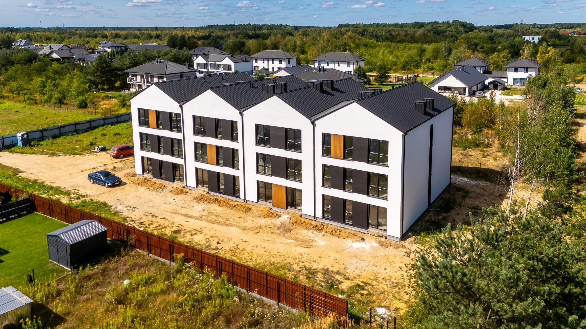 Kontrowersyjny dom jednorodzinny w Wieliszewie pod Warszawą