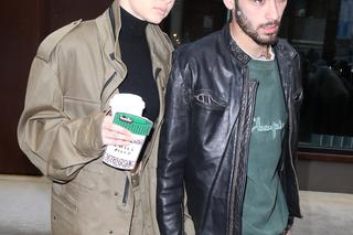 Zayn Malik i Gigi Hadid wychodzą z mieszkania Gigi w Nowym Jorku