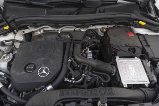 Mercedes-Benz GLA 200 AMG Line