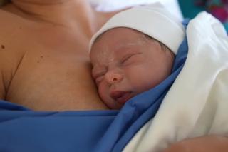 Friz i Wersow po raz pierwszy pokazali twarz córki. Tak wygląda dziecko Karola Wiśniewskiego!