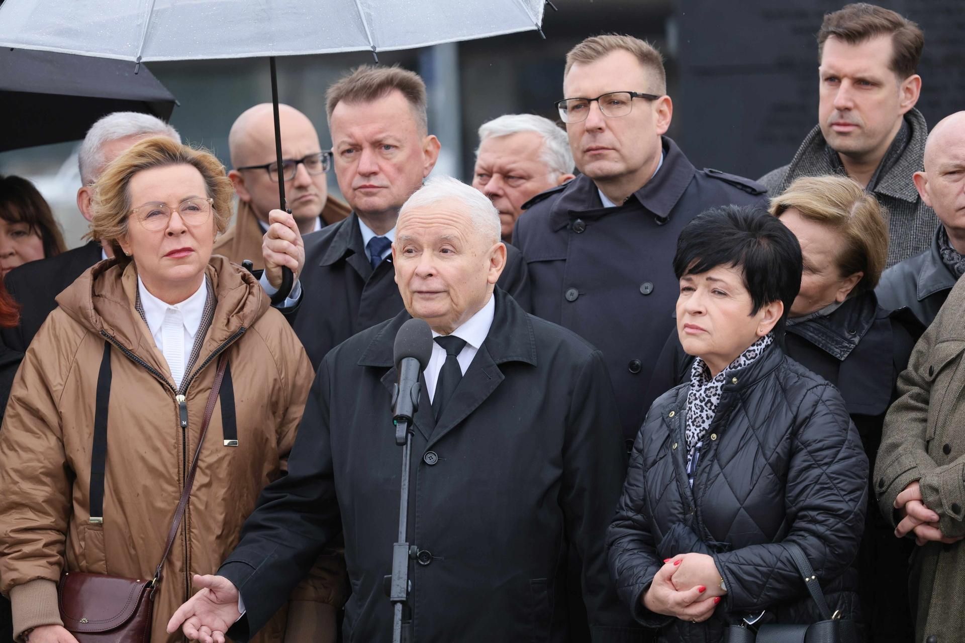 Gargamel zabrał głos na miesięcznicy smoleńskiej. Wspomniał o Gospodarzem