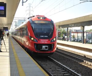 Utrudnienia w kursowaniu pociągów SKM linii S1. Sprawdź, które kursy odwołano