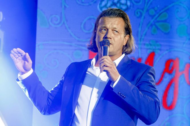 Syn Jakimowicza zadebiutował w TV! Co na to kontrowersyjny ojciec?