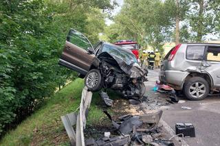 Wypadek na DK 38 w Ucieszkowie. Cztery osoby zostały poszkodowane