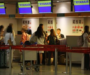 Marcin Hakiel z rodziną lecą na wakacje