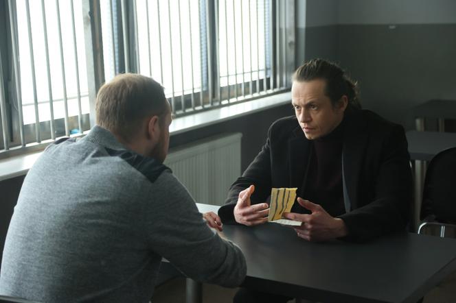 Na Wspólnej odc. 3455. Paweł Wójcik (Grzegorz Kwiecień), Emil (Piotr Ligienza)
