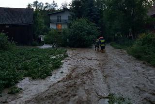 PILNE! Trwa walka ze skutkami potężnej nawałnicy która przeszła nad terenem gminy Zielonki