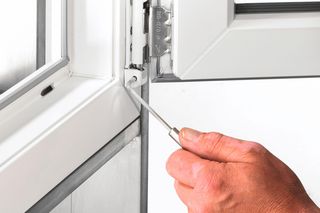 Poprawa działania okuć 