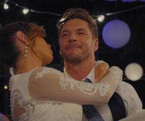 M jak miłość odc. 1890. Marcin (Mikołaj Roznerski), Kama (Michalina Sosna)