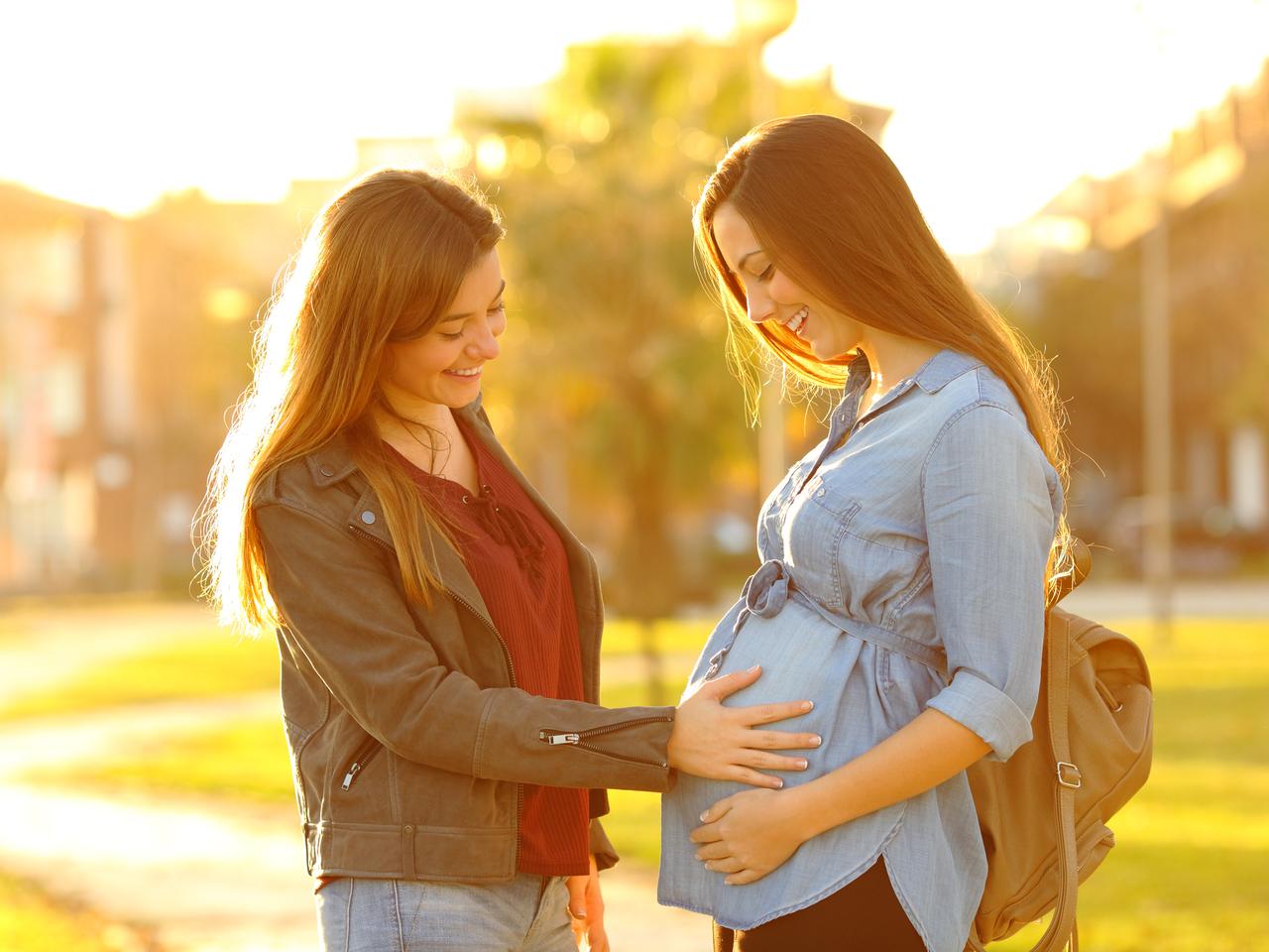 Czego nie wolno mówić kobiecie w ciąży? Te uwagi zachowaj dla siebie!