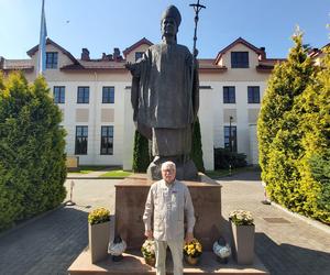 Wałęsa modlił się w kościele Rydzyka