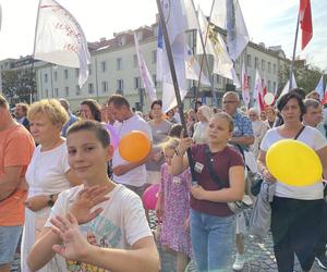 13. Marsz dla Życia i Rodziny zgromadził tłumy na ulicach Białegostoku [ZDJĘCIA]