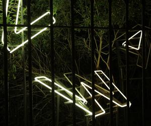 Warszawa, wystawa neonów