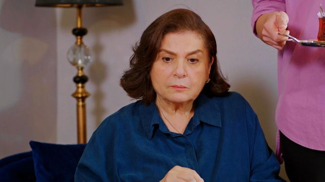 Miłość i nadzieja odc. 319. Naciye, Yildiz