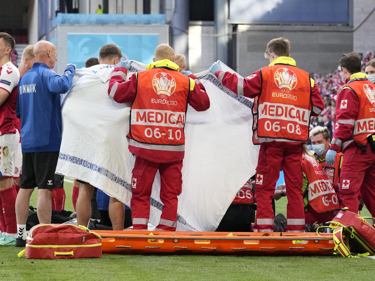 Duński piłkarz przeżył tak zwany... zgon sportowca. Ekspert komentuje