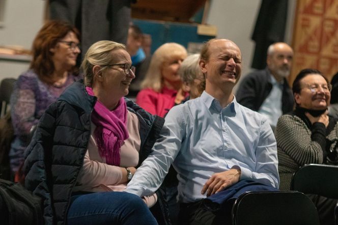 Tłumy na nietypowej wystawie w Olsztynie. Głównym eksponatem... sedes [ZDJĘCIA]