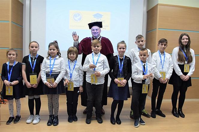 Uniwersytet dla najmłodszych zainaugurował rok akademicki