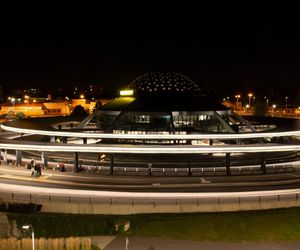 Dworzec autobusowy w Kielcach. Popularne ufo