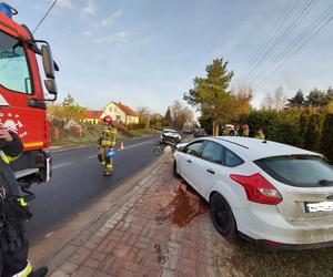 Wypadek w Ambrożowie! Zderzyły się trzy auta, ruch odbywa się wahadłowo