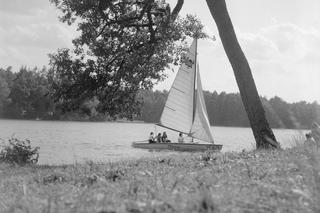 Wakacje naszych rodziców w XX wieku! „Ależ to były piękne dni”. ZOBACZ archiwalne zdjęcia