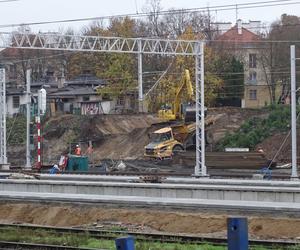 Modernizacja stacji Olsztyn Główny. Rozrasta się tunel na Zatorze i przybywa torów [ZDJĘCIA]