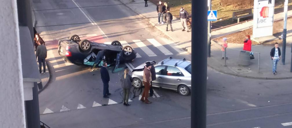 2 Dachowanie na Pomorskiej przy Sterlinga