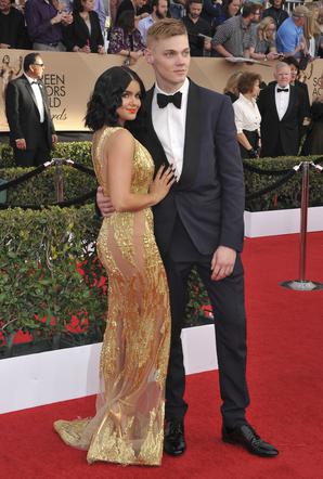 Ariel Winter i Levi Meaden