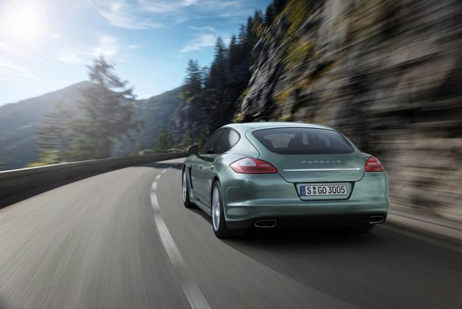 Porsche Panamera 
