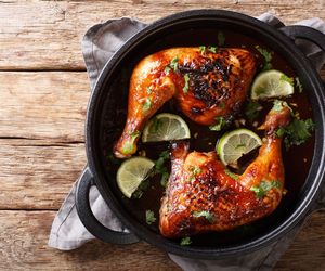 Pieczone, a smakują jak z grilla. Tak dobrego kurczaka jeszcze nie jadłeś