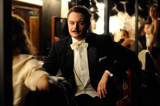 Bodo odcinek 5. Eugeniusz Bodo (Tomasz Schuchardt)