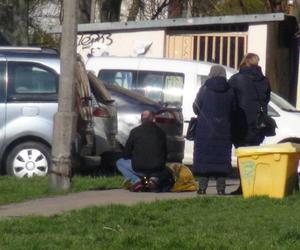  Makabryczne odkrycie na Targówku. Ludzkie zwłoki na chodniku