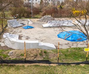 Budowa skateparku do jazdy na deskorolce, park im. Romana Kozłowskiego