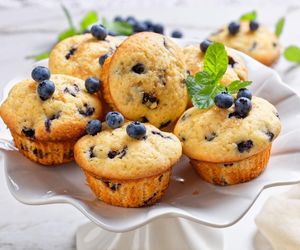 Pyszne, puszyste i bez glutenu. Te wyborne muffinki z borówkami są łatwe i smakują każdemu 