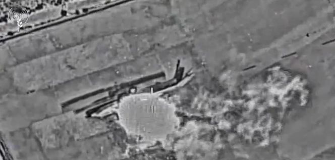 Irańskie śmigłowce AH-1 zniszczone 