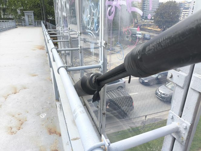 Kolejna kładka do likwidacji w Warszawie. W jej miejscu powstanie przejście naziemne