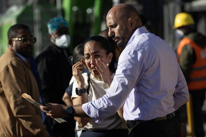 Makabra! Zawalił się dach dyskoteki. Co najmniej 184 osoby nie żyją!