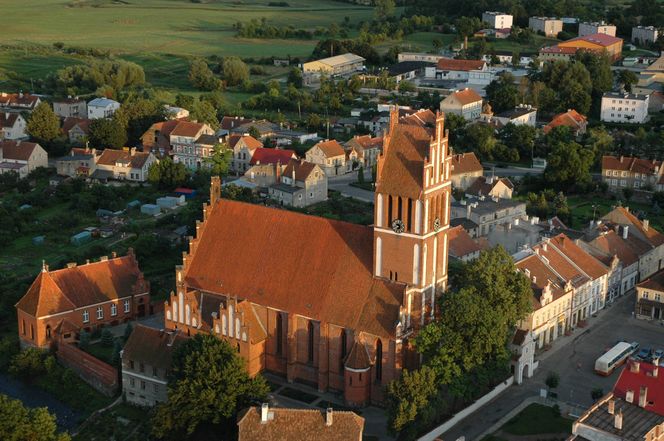 To miasteczko na Warmii zachwyca wyjątkowymi zabytkami. Leży tylko 45 minut od Olsztyna