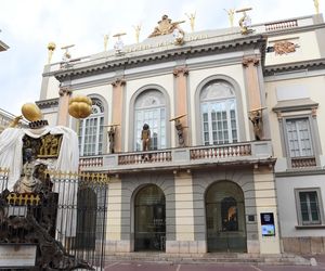 Muzeum Salvadora Dali w Figueres w Hiszpanii