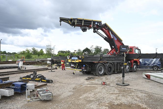 Kraków buduje Warszawie plac Zawiszy. Byliśmy w fabryce, gdzie powstanie 121 elementów wielkiej układanki