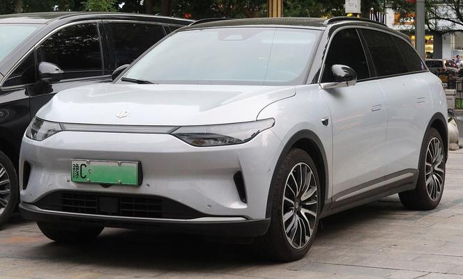 Leapmotor C11