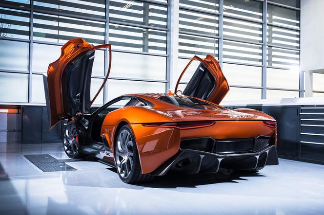 Jaguar C-X75 z filmu "Spectre"