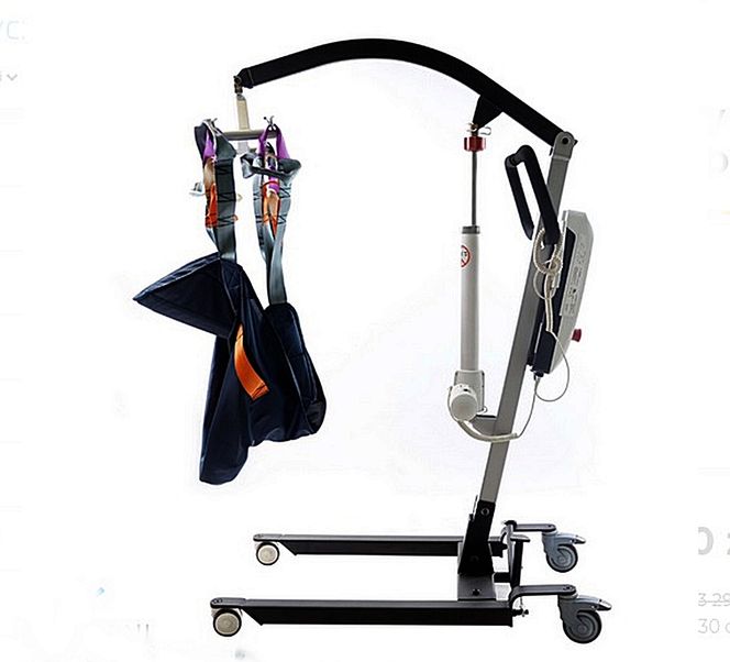 Siedlce. Kupmy Karolinie podnośnik do kąpieli 